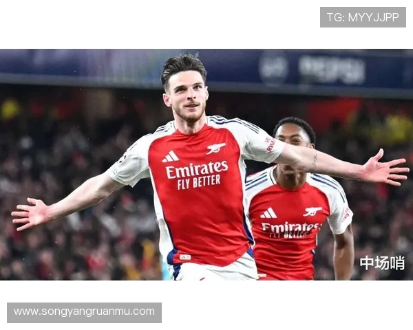 赖斯进球后双手指天致敬已故姨姨感人瞬间彰显亲情与坚强